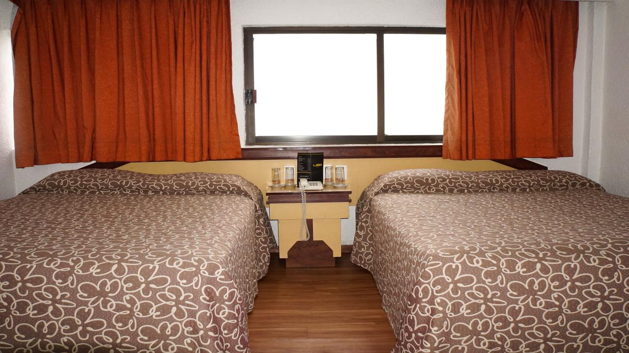Hotel-lago-habitacion-doble-08