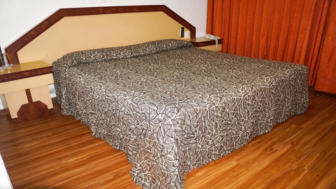 Hotel-lago-habitacion-sencilla-03